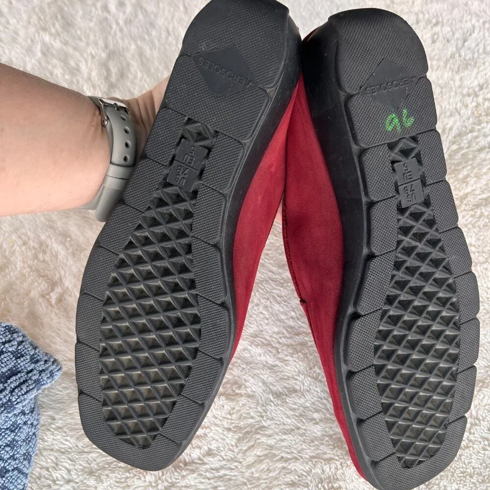 Aerosoles Women's Red Suede Slip-On Loafers Size 7B Leather Upper Rubber Sole